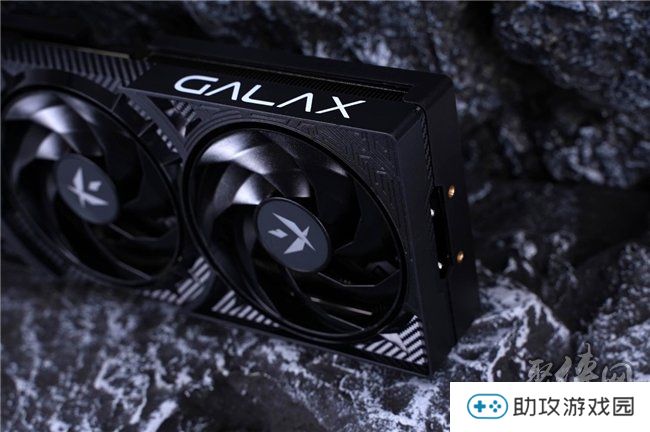 速速拿下这款新卡，影驰RTX 5070 FIRE评测