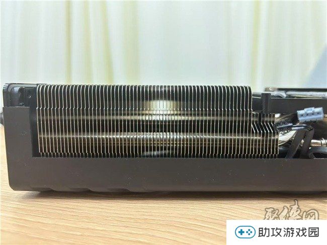 DLSS 4性能全力冲锋，耕升 GeForce RTX 5080 炫光 OC 值得你拥有！